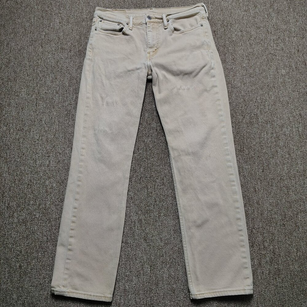 Levi's 514 Straight Jeans in Light Cream